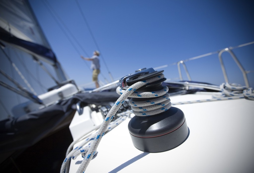 Boat handling MASTER YOUR BOAT © Swan Super Lines www.swansuperlines.com